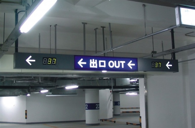 Ɵ